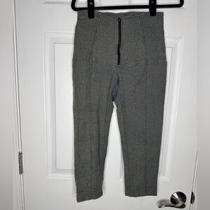 PRAIRIE UNDERGROUND Gray Zipper Front Pull On Cropped Pants Size Small